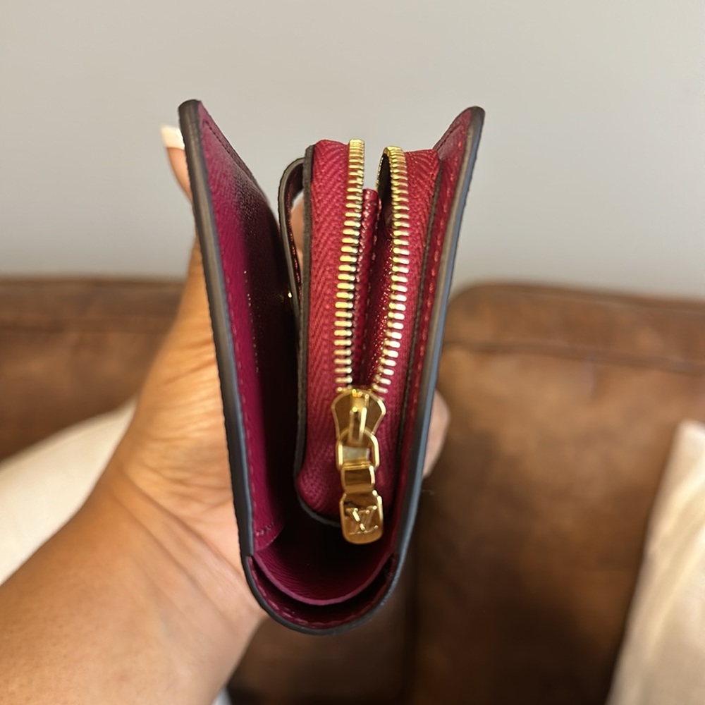 ✨Authentic✨LV JULIETTE WALLET - Picture 12 of 14
